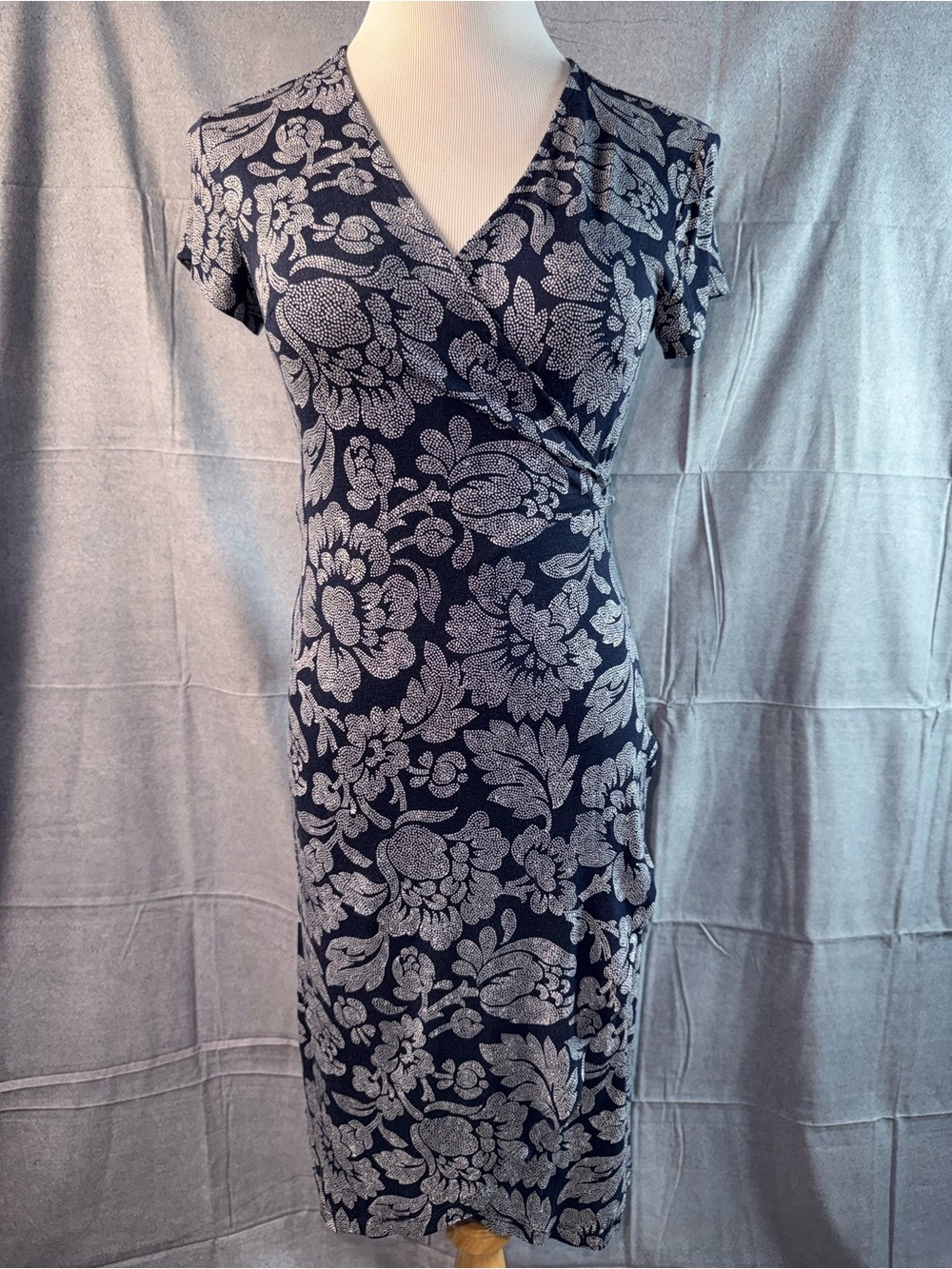 2017-LOFT Navy and White Floral Wrap-Style Midi Dress